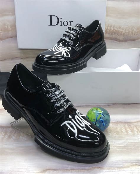 cosmetica van hudson bay dior|dior shoes official website.